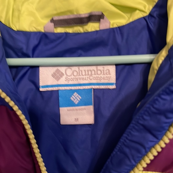 Women’s Columbia Puffer - Picture 3 of 5